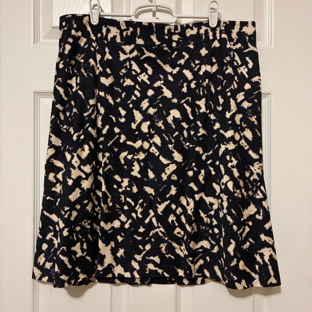 ANN TAYLOR Womens 100% Cotton Midi Skirt Lined Navy Blue Black Ivory Size 14 EUC